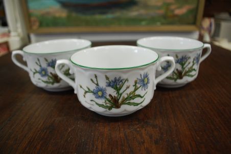 (n-6740/2) Bavaria Eschenbach, taimedaga puljongikausid 3tk