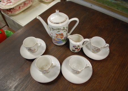 (n-6747) Laste serviis