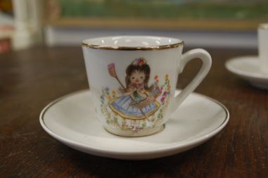 (n-6747) Laste serviis