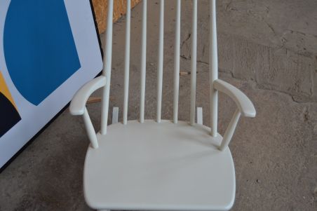 (L-635) Valge kiiktool (L-635) Valge kiiktool