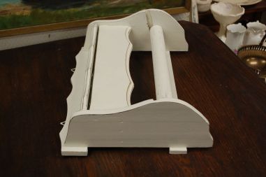 (n-6751) Valge köögi seinariiul