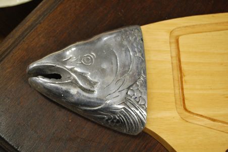 (n-6813) Suur kalavaagen/ lõikelaud