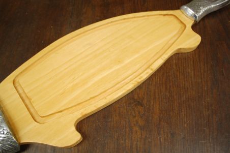 (n-6813) Suur kalavaagen/ lõikelaud