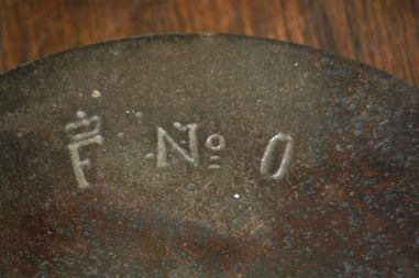 (n-6819) Ank.H, vana triikraudade komplekt koos pliidiplaadiga