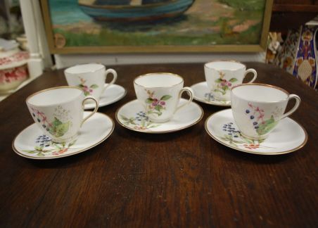 (n-6836/1) K&A Krautheim, Selb Bavaria, marjadega tassid-taldrikud, 5tk