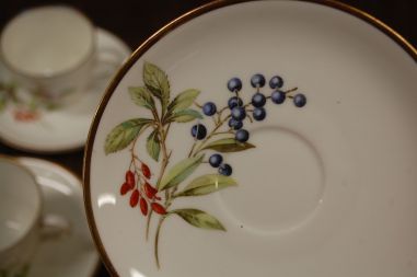 (n-6836/1) K&A Krautheim, Selb Bavaria, marjadega tassid-taldrikud, 5tk