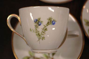 (n-6836/1) K&A Krautheim, Selb Bavaria, marjadega tassid-taldrikud, 5tk