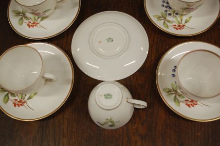 (n-6836/1) K&A Krautheim, Selb Bavaria, marjadega tassid-taldrikud, 5tk