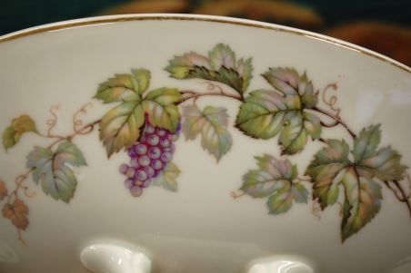 (n-6845) Epiag, viinamarjadega tirin