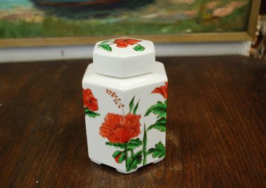 (n-6850) Käsitsimaalitud kaanega toos/ vaas "Moonid"