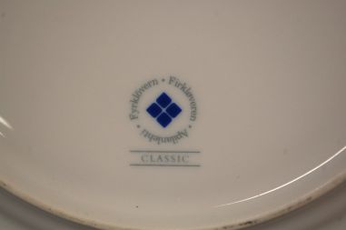 (n-6852)  Firkloveren Fürklovern Apilanlehti, Classic, sangaga vaagen