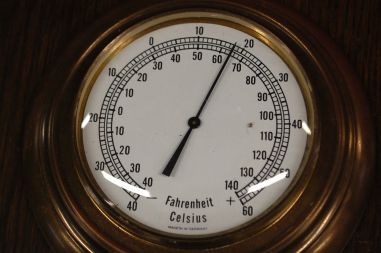 (n-6866/1) Ümar seinapealne termomeeter