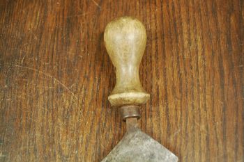 (n-6867) Vana suur kiiknuga/ ürdilõikur 2