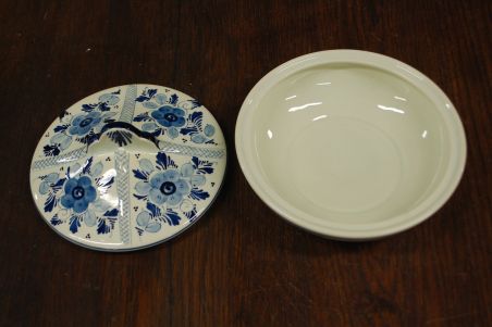 (n-6875) Delft Blue, käsitsimaalitud kaanega toos