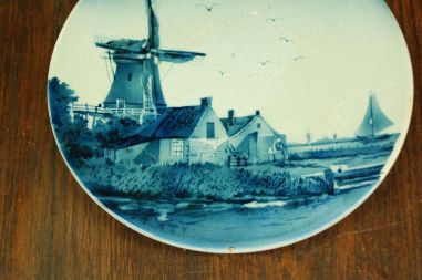 (n-6877) Saxony, seinataldrik