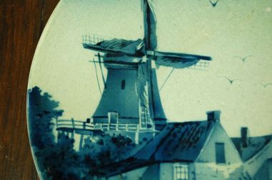 (n-6877) Saxony, seinataldrik