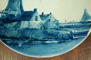 (n-6877) Saxony, seinataldrik