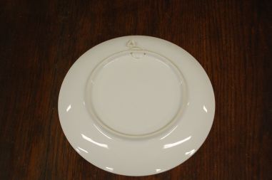 (n-6902) Käsitsimaalitud seinataldrik "Kirsid"