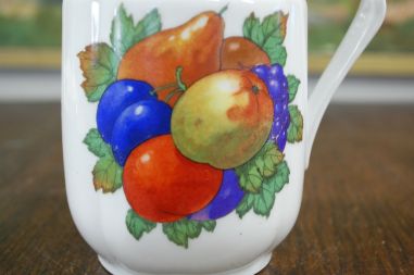 (n-6923) Puuviljadega piimakann