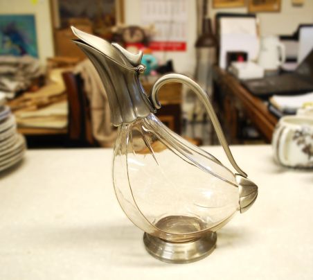 (n-6928) Linnukujuline veinikann/ dekanter