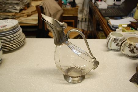 (n-6928) Linnukujuline veinikann/ dekanter