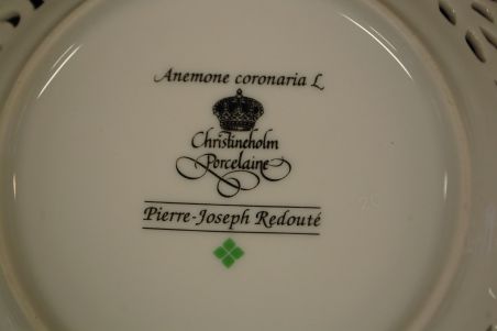 (n-6933) Christineholm Porcelaine, Pierre- Joseph Redoure, pitsilised koogitaldrikud, 2tk
