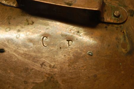 (n-6945) Skultuna 1607, metallis pott 3L