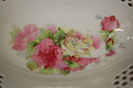 (n-6955) Pitsiline roosidega kauss