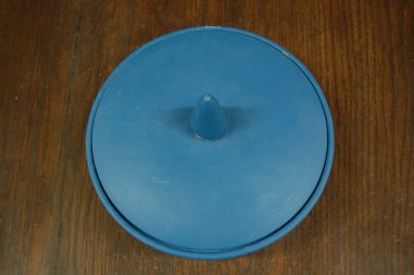 (n-6958) Sinine puidust karp