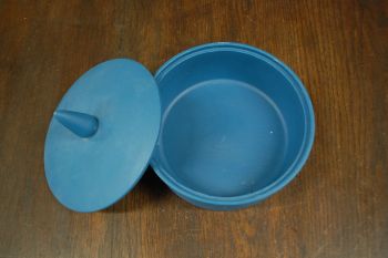 (n-6958) Sinine puidust karp 2