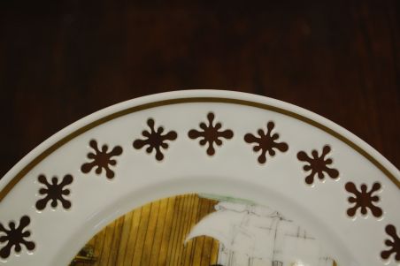 (n-6975/2) B&G Copenhagen Porcelain, kollektsioontaldrik nr. 4, seeria 1