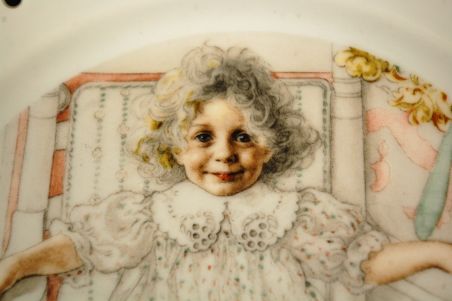 (n-6975/4) B&G Copenhagen Porcelain, kollektsioontaldrik nr. 3, seeria 2