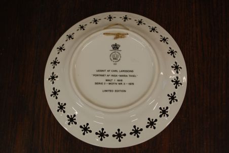 (n-6975/4) B&G Copenhagen Porcelain, kollektsioontaldrik nr. 3, seeria 2