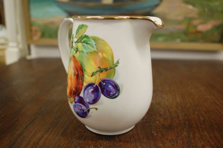 (n-6983) Kahla, puuviljadega kann