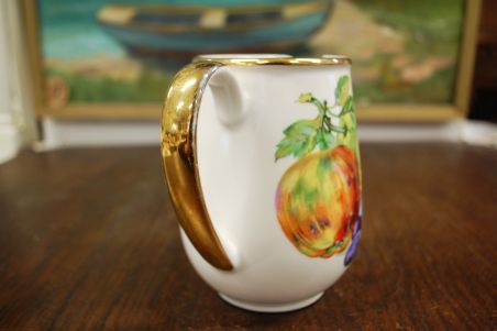 (n-6983) Kahla, puuviljadega kann