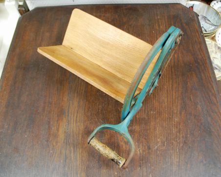 (n-6992) Vana leivalõikur GINGE (n-6992) Vana leivalõikur GINGE