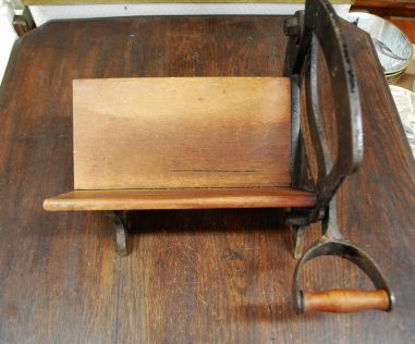 (n-6999) Vana leivalõikur ALEXANDERWERK