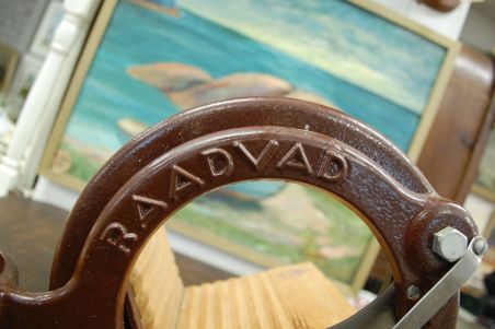 (n-7000) Vana leivalõikur RAADVAD