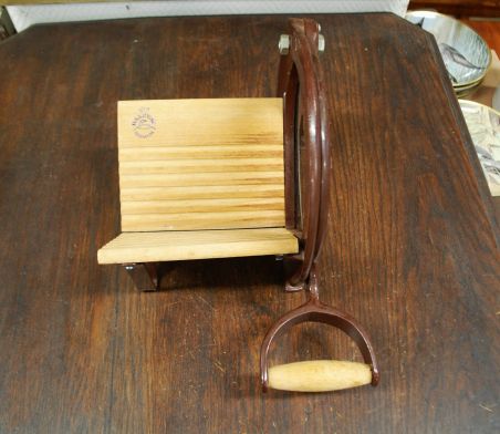 (n-7000) Vana leivalõikur RAADVAD