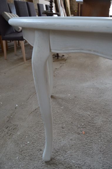 (L-663) Pikendatav ovaalne söögilaud