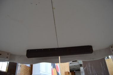 (L-663) Pikendatav ovaalne söögilaud