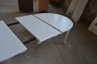 (L-663) Pikendatav ovaalne söögilaud