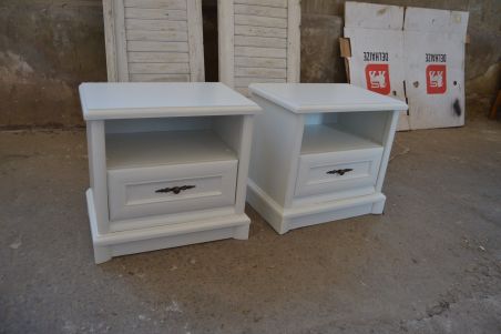 (L-665) Valged öökapid, 2 tk paaris