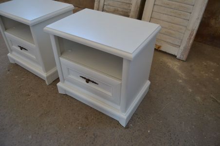 (L-665) Valged öökapid, 2 tk paaris