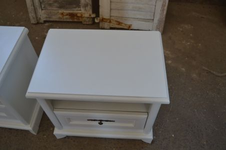 (L-665) Valged öökapid, 2 tk paaris