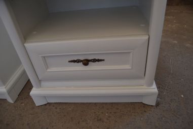 (L-665) Valged öökapid, 2 tk paaris