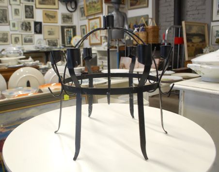 (n-3256) Metallist küünlajalg