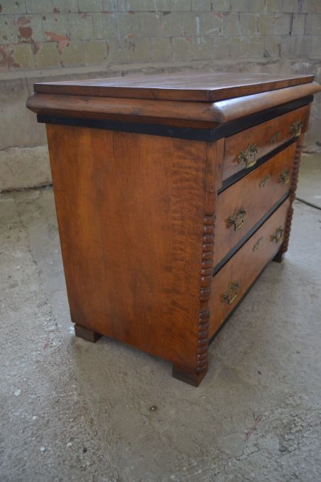 (L-669) Kummut kolme sahtliga