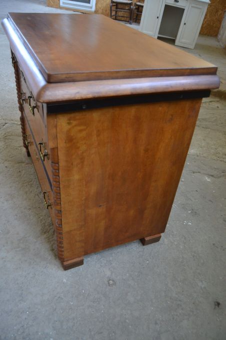 (L-669) Kummut kolme sahtliga