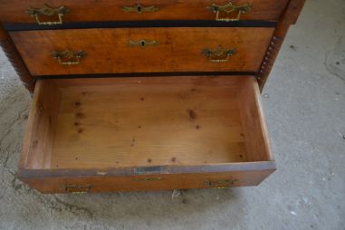 (L-669) Kummut kolme sahtliga